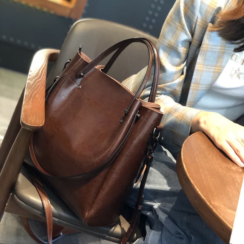 Vintage Leather Oversized Tote 1