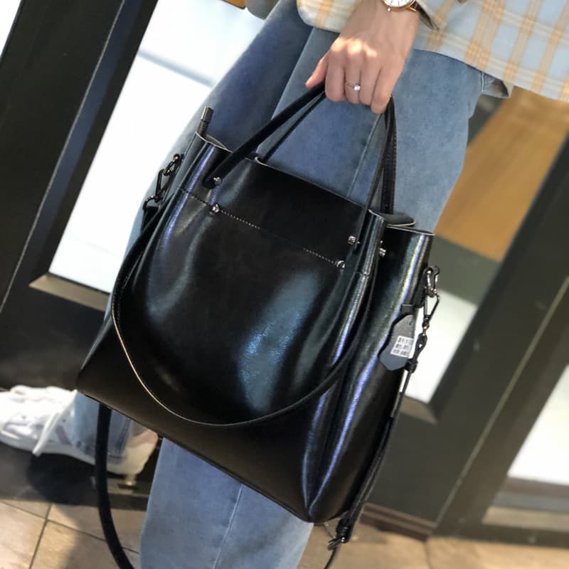 Vintage Leather Oversized Tote 11