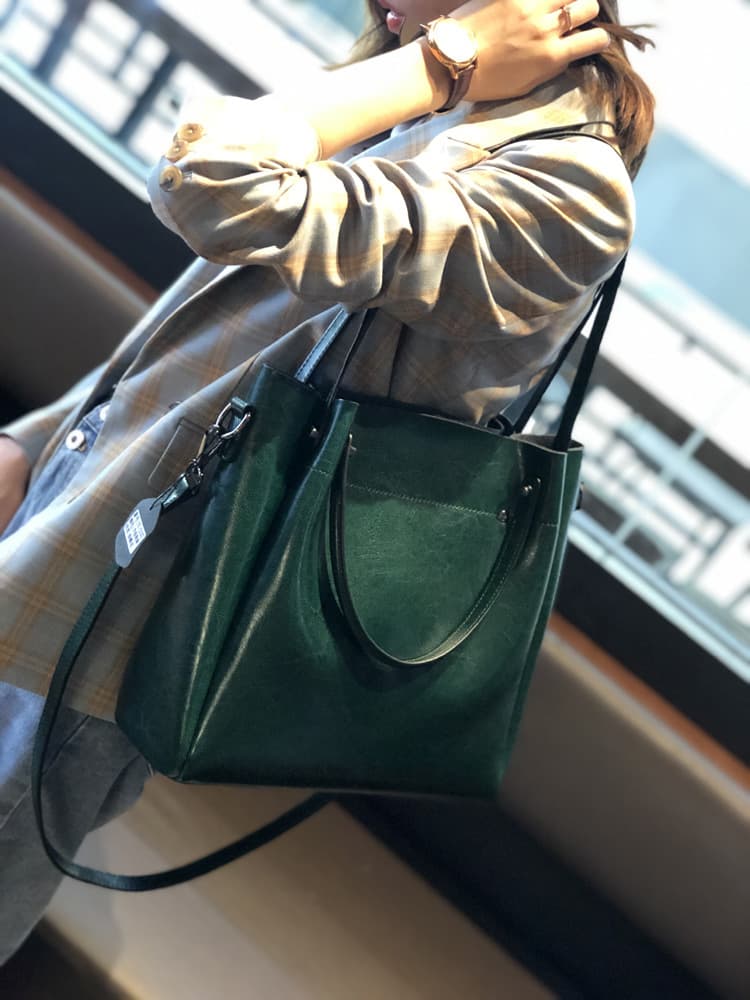 Vintage Leather Oversized Tote 14